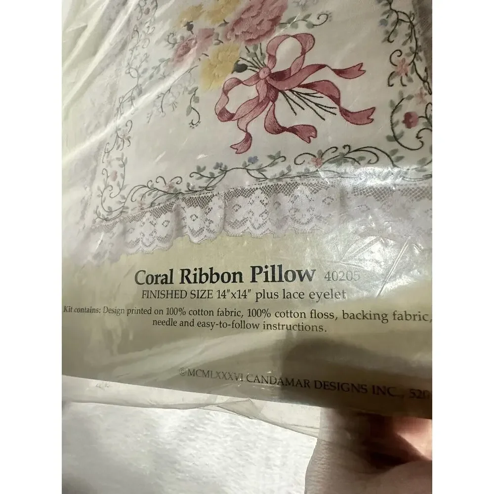 Vintage Candamar Something Special Crewel Coral Ribbon Pillow Kit 40205 14x14